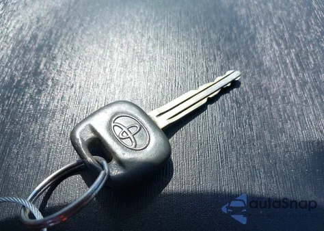 2013 Toyota Yaris L from USA, damaged, VIN JTDKTUD34DD543698